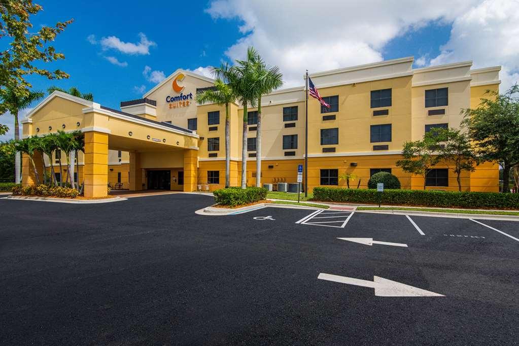 Comfort Suites Vero Beach I-95 Ngoại thất bức ảnh