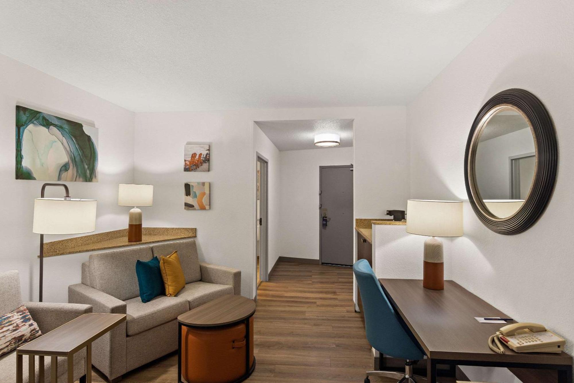 Comfort Suites Vero Beach I-95 Ngoại thất bức ảnh
