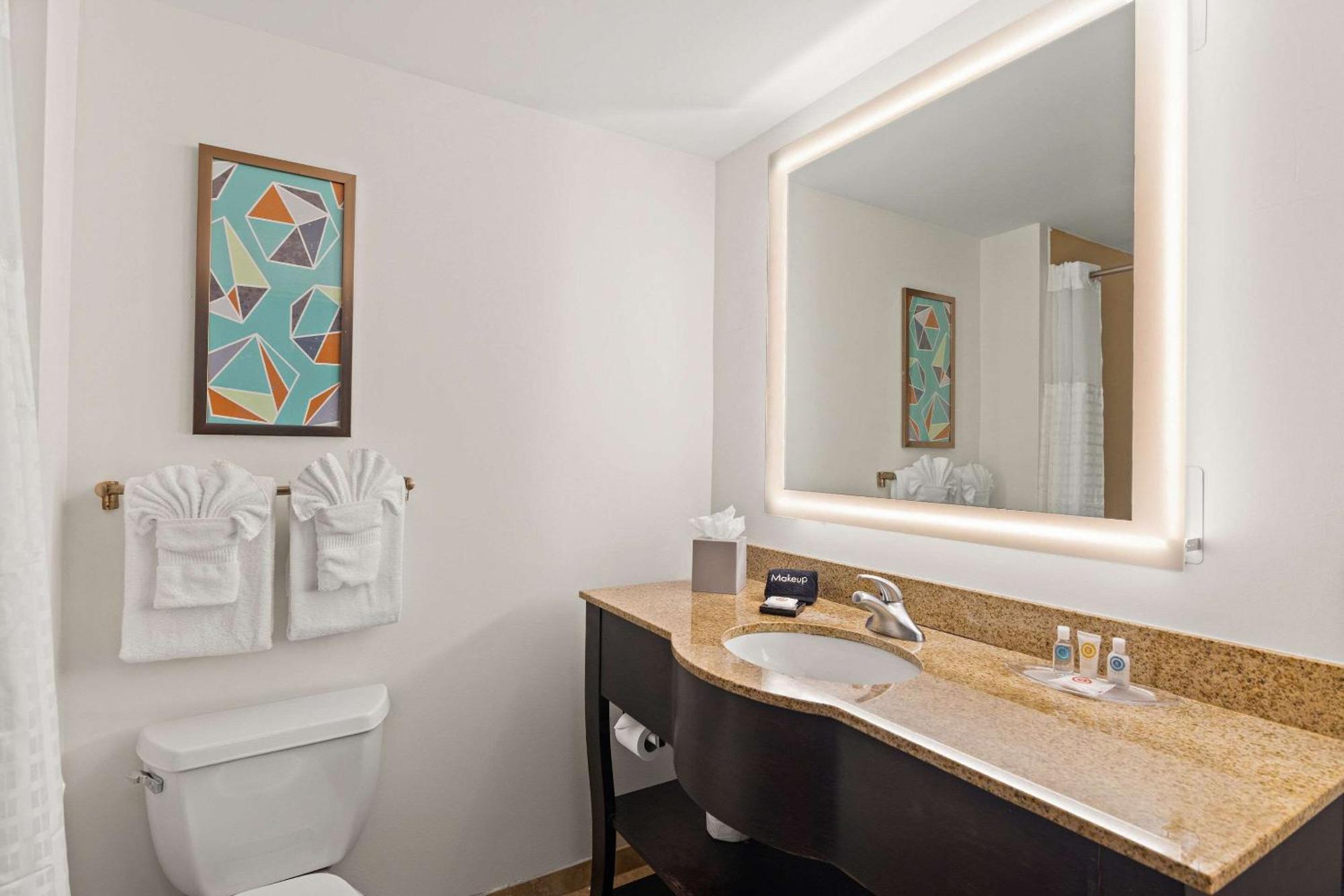 Comfort Suites Vero Beach I-95 Ngoại thất bức ảnh