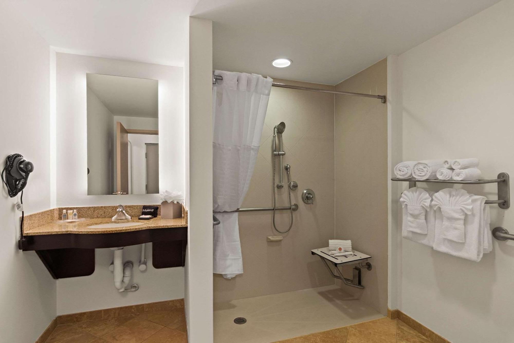 Comfort Suites Vero Beach I-95 Ngoại thất bức ảnh