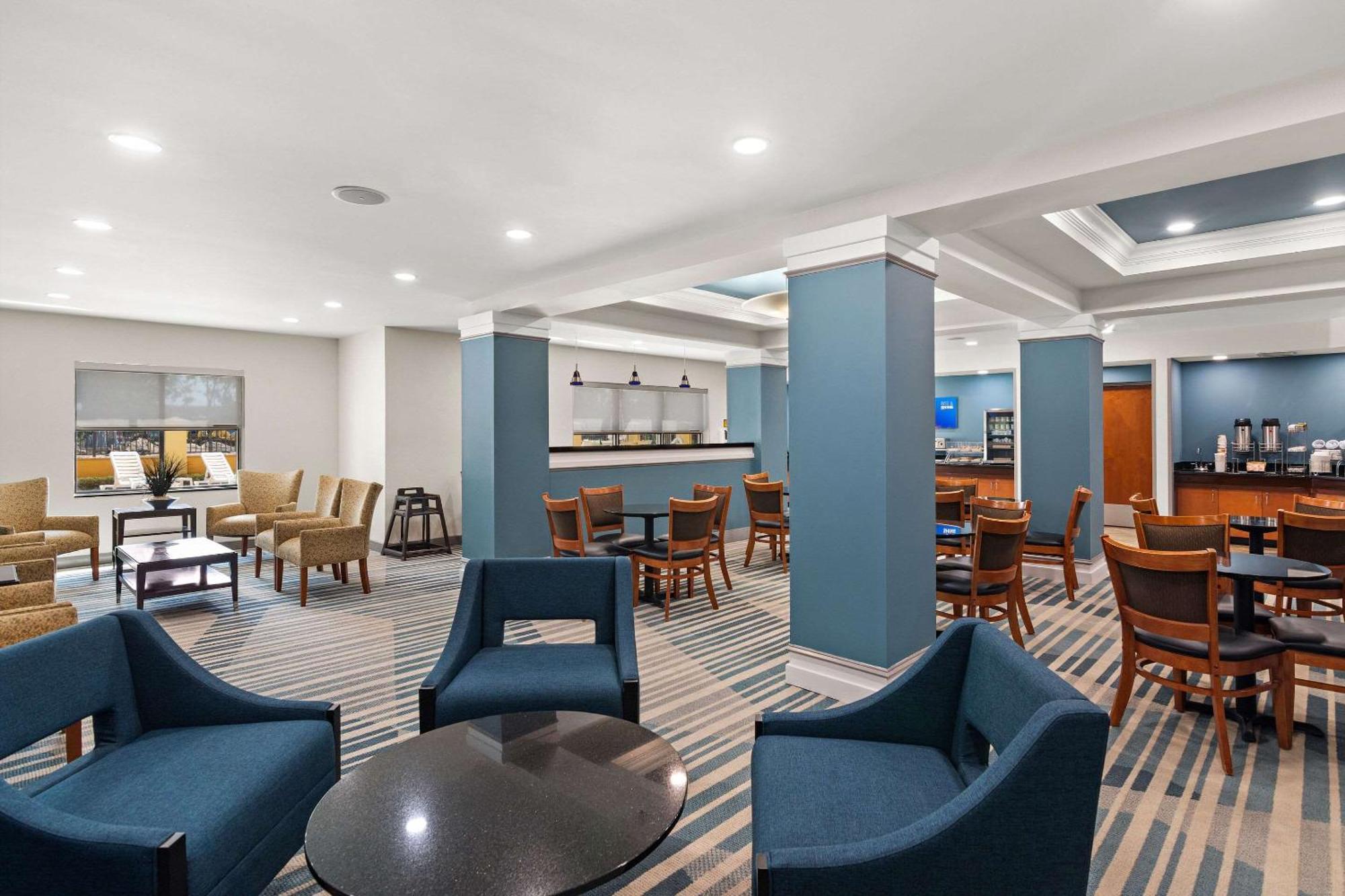 Comfort Suites Vero Beach I-95 Ngoại thất bức ảnh