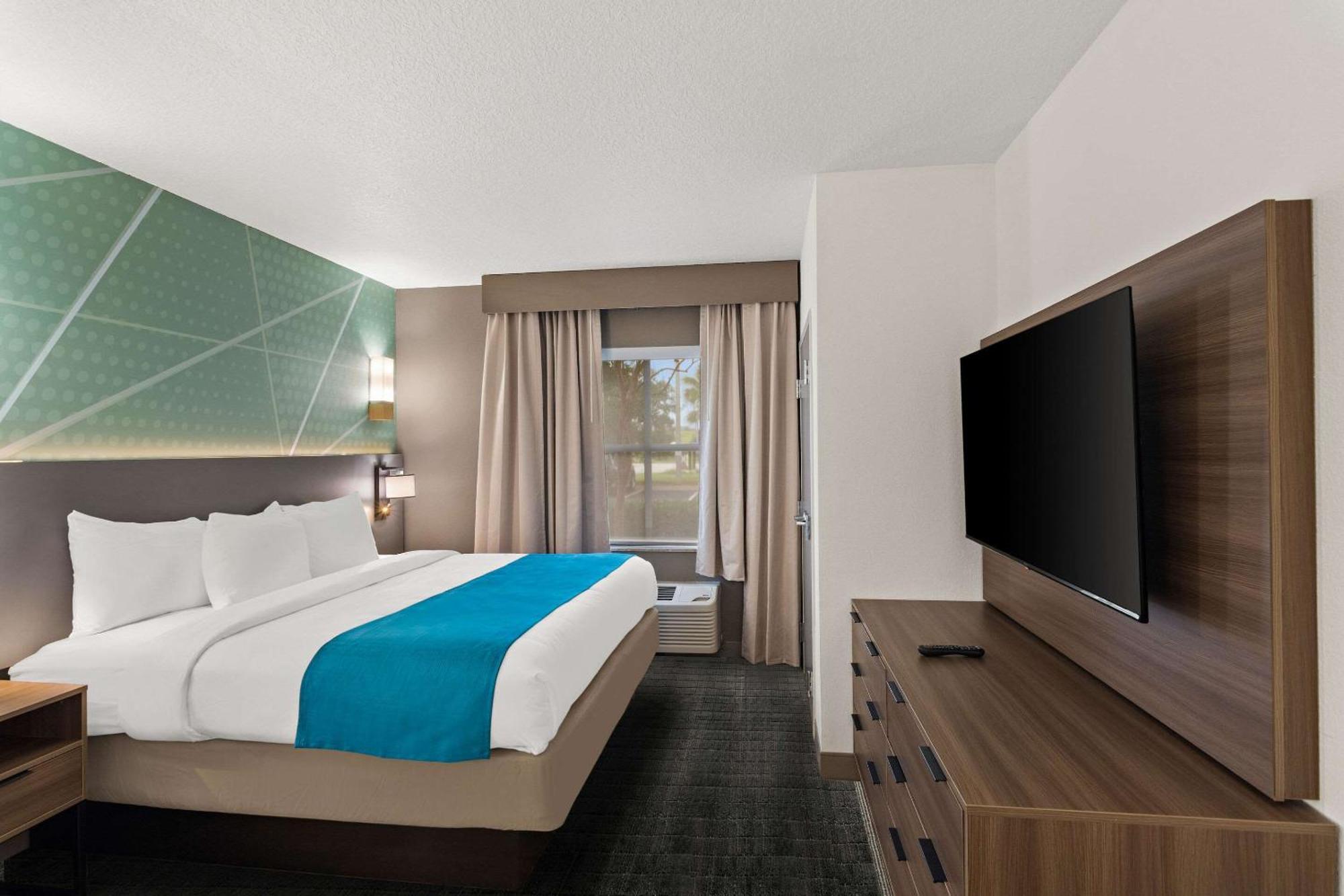 Comfort Suites Vero Beach I-95 Ngoại thất bức ảnh