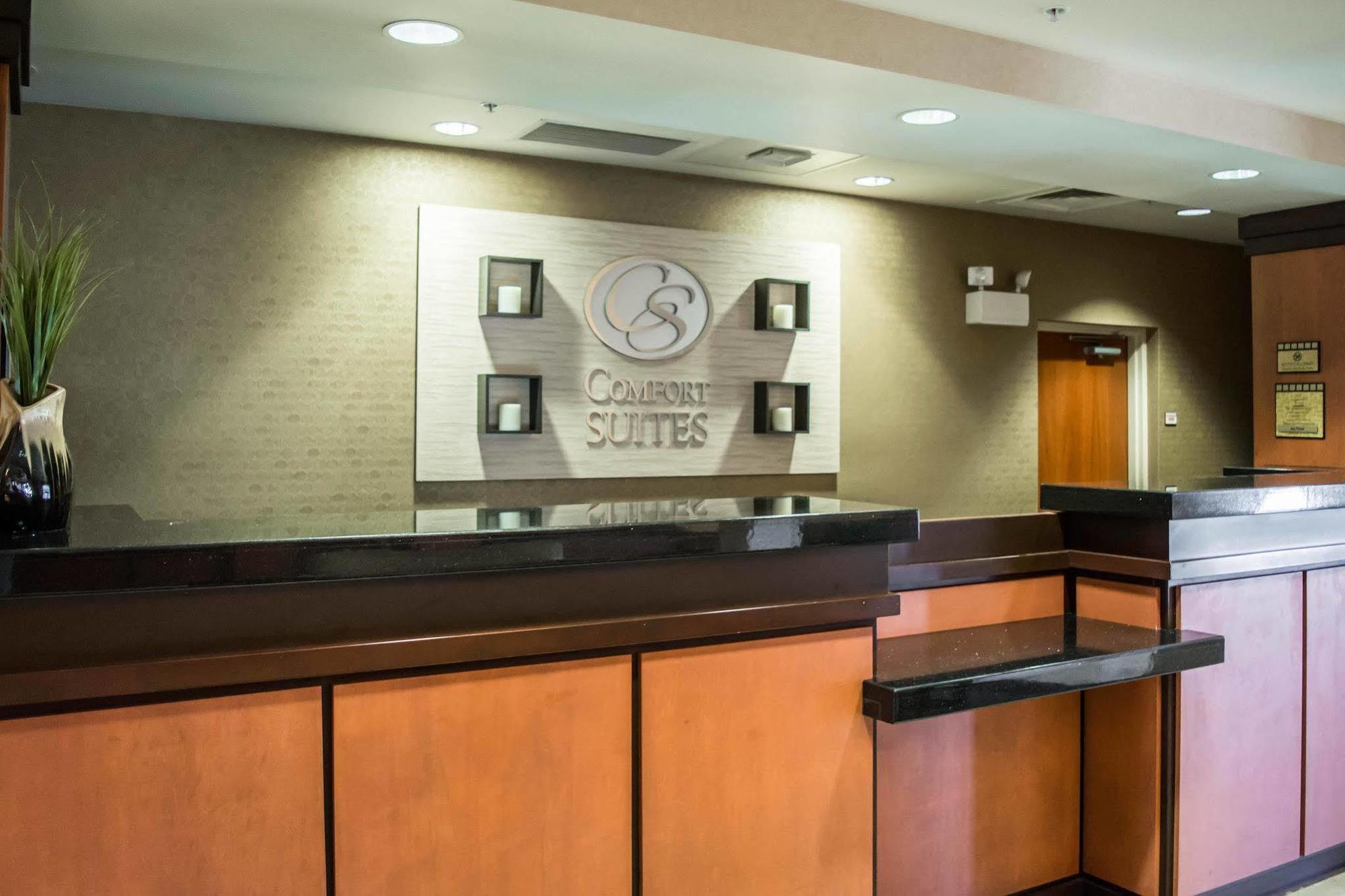 Comfort Suites Vero Beach I-95 Ngoại thất bức ảnh